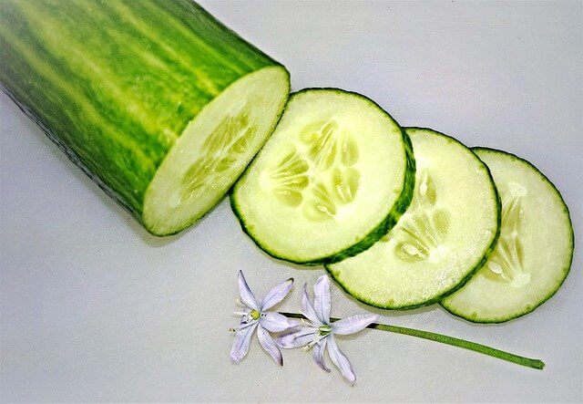 Cucumber Benefits For Skin In Hindi